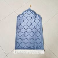 Tapis de prière musulman en gros |   Tapis de prière islamique gaufré directement de l'usine, couverture de culte au design islamique, personnalisable/OEM