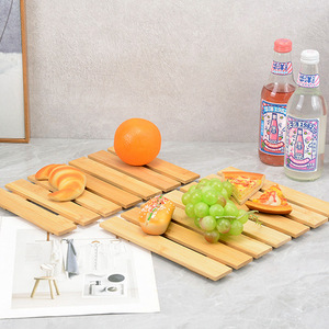 Plateau à fruits en bambou, 7 compartiments, 17,8x17,8x1 cm, design en treillis, pour fruits, pain, pâtisseries, style simple - Product Image 1