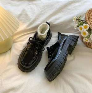 Nouveaux Mocassins Plateformes Épaisse Semelle en Cuir Beige Imperméables Vintage pour Femme Printemps-Été-Automne - Product Image 5