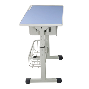 Bizoe OEM Metal escuela escritorios y sillas modernas 600*450*760mm niños mesa de estudio azul guardería muebles para apartamento y oficina - Product Image 6