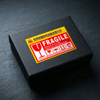 Etiquetas Adhesivas de Advertencia Rojas al por Mayor, con la Frase 'Fragile Handle With Care', Etiquetas de Envío Impermeables para Logística Express