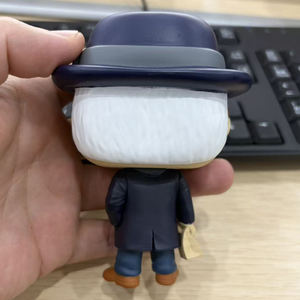 Figura di Charles Haden Savage da 10cm 1726 di Only Murders in the Building, Modellino di Oliver Putnam 1727 - Product Image 4