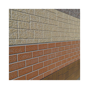 Parement métallique antirouille au design personnalisé Installation facile Panneaux sandwich ignifuges pour <span class=keywords><strong>toiture</strong></span> Panneau sandwich en <span class=keywords><strong>mousse</strong></span> PU - Product Image 1