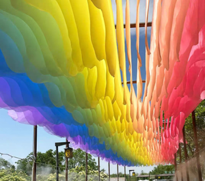 Drapé de plafond ondulé en organza multicolore arc-en-ciel moderne pour événements, rideau en tissu pour dôme de <span class=keywords><strong>mariage</strong></span> et décorations - Product Image 1