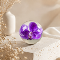 Ornement sphérique en résine fait main avec fleurs séchées, décoration florale de table en forme de tulipe