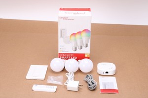 Sengled E39-G8C Smart Hub W 3x: Bombillas E21-N1EA, Interruptor de Luz Inteligente y Soporte - Product Image 1