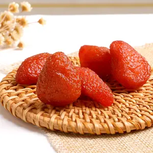 Selling High-quality Dried Strawberry Snacks That Are Easy To Eat And Take