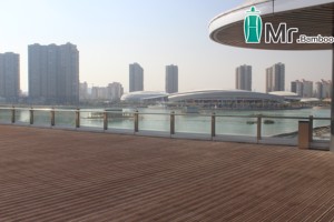 Parquet <span class=keywords><strong>de</strong></span> sol en bambou au design moderne Versailles Art Surface résistante à l'eau 18mm d'épaisseur Brossé à clic pour l'extérieur - Product Image 3