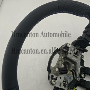 พวงมาลัยหนังเย็บลาย M รุ่นยอดนิยมสำหรับรถยนต์ BMW E46 - Product Image 3