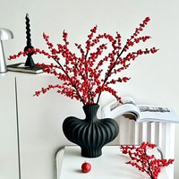 Branche de baies rouges artificielles en mousse pour la décoration de Noël, de mariages et d'arrangements floraux à domicile (vente en gros)