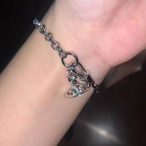 Pulsera de latón de alta calidad con dijes de Saturno transparente de 6 mm, tamaño pequeño, joyería de lujo duradera para mujer - Product Image 4