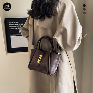 Bolso de Hombro Tipo Cubo Retro Francés Directo de Fábrica, Nueva Llegada 2025, Bolso de Mano de Mujer de Gamuza Esmerilada, Mini Bolso Cruzado de Moda - Product Image 1