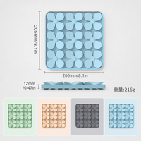 Tapis à lécher pour chien en silicone de qualité alimentaire avec ventouses antidérapantes, facile à nettoyer, anti-étouffement, tapis d'alimentation lente pour chiens de petite et moyenne taille