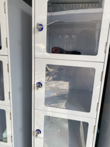 Prezzo di fabbrica scatola laterale premio armadietto artiglio gru macchina giocattolo gru gioco per l'intrattenimento - Product Image 4