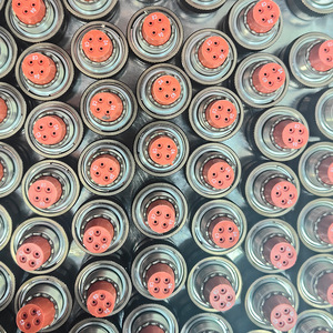 ปลั๊กไฟฟ้าสำหรับการบิน Kd3116F-0804P ขั้วต่อไฟฟ้าแบบวงกลมสำหรับใช้งานทางทะเลในน้ำลึก - Product Image 2