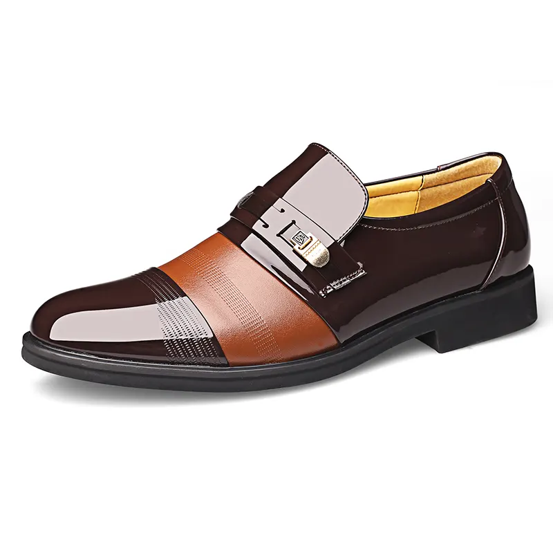 38-44 hecho en China italiano negro marrón slip on mocasines zapatos de los hombres casuales de la pu de cuero oxfords men vestido zapatos
