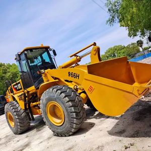 Chargeur sur pneus d'occasion 966H Cat Large Original Caterpillar Bon état 17 tonnes Chargeur sur pneus d'occasion CAT 966h Offre Spéciale - Product Image 3