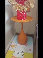 Table basse en fer forgé avec plateau en marbre, mobile et avec rangement, design minimaliste moderne de luxe léger