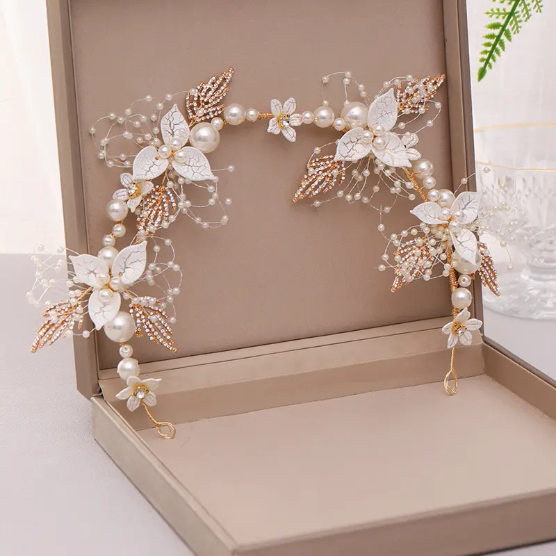 Luxury New Wedding Pearl Leaf Hair Band Bridal Tiara Fashion Handmade Crystal Hair Accessories Ladies Head Bridal Jewelry /