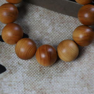 Bracciale all'ingrosso con perle di legno di sandalo a forma di tigre, bracciale alla moda con perle di legno sfuse per la creazione di braccialetti con perline - Product Image 5