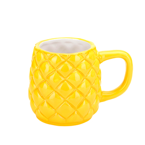 <span class=keywords><strong>Tazas</strong></span> de cerámica cortadas con forma de Animal de dibujos animados baratos de nuevo diseño 2023, compra a granel de China, bonitas <span class=keywords><strong>tazas</strong></span> artesanales - Product Image 4