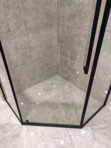 الحمام الأوروبي غرفة الاستحمام المفصلي الأسود مع مقبض طويل - Product Image 6