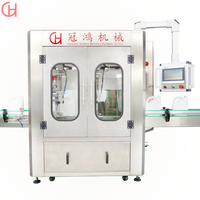 Machine de capsulage et de fermeture automatique, pour capsulage de bouteilles en plastique, avec type de suivi, vis, trieuse de couvercles en plastique