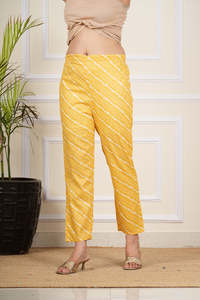 Coton Cambric Ensembles Décontractés pour Femmes Couleur Personnalisée Motif de Broderie Imprimé Floral Manches 3/4ème Pantalon Cheville Dupatta Régulier - Product Image 6