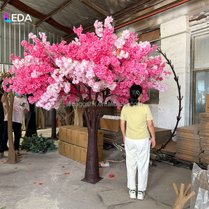 Nouvel Arrivage LEDA : Grand Arbre Artificiel de Fleurs de Cerisier pour Extérieur, Centre de Table de Mariage, Décoration d'Événements - Product Image 2