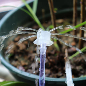 Arroseur goutte-à-goutte réglable blanc transparent à 8 trous pour l'irrigation goutte-à-goutte des arbres fruitiers - Product Image 3