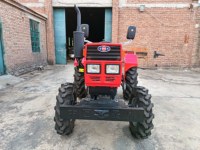Tractor de Ruedas Automático 4WD/2WD con Caja de Cambios y Motor, Implementos Agrícolas, Cargador Frontal y Retroexcavadora para Agricultura