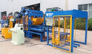 Macchina per la produzione di blocchi di mattoni ad incastro in calcestruzzo completamente automatica per la pavimentazione di lastre di pietra con componenti Core PLC stampi - Product Image 3