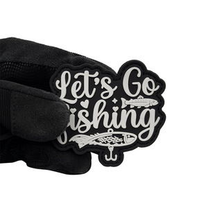 Distintivo/Emblema in PVC 'Lets Go Fishing' per Abbigliamento da Pesca, Attrezzatura da Viaggio, Abbigliamento Outdoor e Decorazione Street Fashion - Product Image 4
