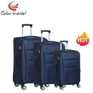 Ensemble de bagages élégant de 3 pièces bleu marine avec <span class=keywords><strong>roulettes</strong></span> <span class=keywords><strong>à</strong></span> <span class=keywords><strong>roulettes</strong></span> souples <span class=keywords><strong>Valise</strong></span> légère extensible <span class=keywords><strong>à</strong></span> côtés souples - Product Image 1