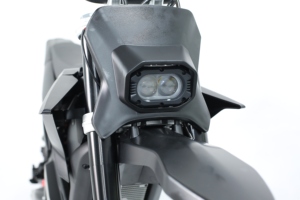 Moto tout-terrain adulte 72V/60V à prix abordable, performance haute vitesse, atteignant jusqu'à 75 km/h pour l'expérience ultime - Product Image 2