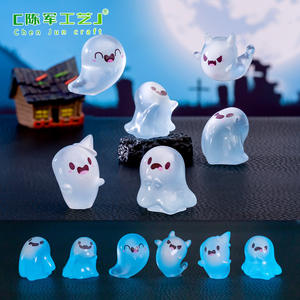 Paisaje lindo resplandor en la oscuridad Halloween pequeño fantasma muñeca ornamento accesorios Escritorio mini adornos - Product Image 2