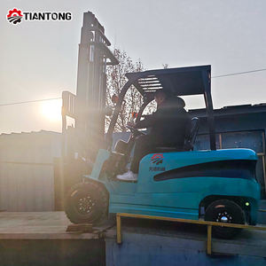 Chariot élévateur électrique à batterie lithium certifié CE de 3,5 tonnes, 4 roues, pour la manutention de marchandises portuaires (Dropshipping) - Product Image 4