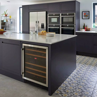 Îlot de cuisine moderne modulaire écologique ignifuge Kino avec plan de travail en marbre et quartz, construction en acier inoxydable 304, garantie 15 ans