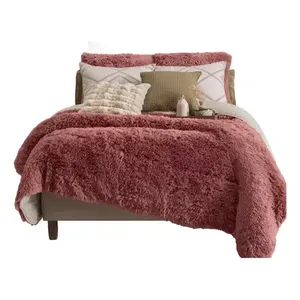 Coperta Everest 1.5X2.2M in Sherpa Plush Rosa Intenso Reversibile per Uso Domestico Invernale - Product Image 1