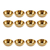 Grand ensemble de 8 coupelles à sauce et condiments en acier inoxydable massif doré poli, design minimaliste américain