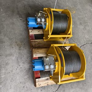 1/2/3/4 טון פלדה יומה הידראולי עם חבל פלדה 20 מ 'גובה הרמה עבור כלי דיג טרובלים - Product Image 5