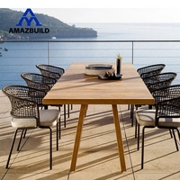 AMAZBUILD Ensemble Table et Chaises en Bois Durable et Moderne pour l'Extérieur, Idéal pour les Repas en Cour de Villas et Hôtels