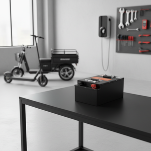 Baterai Lithium LFP 64V Lifepo4 Paket Baterai Isi Ulang 60V 50ah Baterai Li-ion untuk Kendaraan Listrik Roda Dua Roda Tiga - Product Image 4