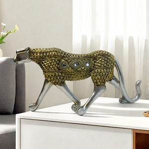 Cross-border Epoxy Resin Rattan Leopard Sculpted Folk Art Figurine Home Office Living Room Decoration Ornament Creative - Product Image 1