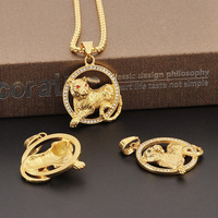 Nouveau pendentif animal personnalisé : style hip-hop, luxe, tigre aux yeux verts, rouges et blancs, en acier inoxydable pour homme