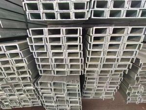 Profilé en U léger en acier au carbone galvanisé ASTM A36 A572 Gr.50 S355jr UPN100 - Product Image 1