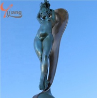 Sculpture en bronze et en laiton sur mesure - « Danseuse dans le vent, Danse lumineuse fluide » - un hommage à la déesse de la nature