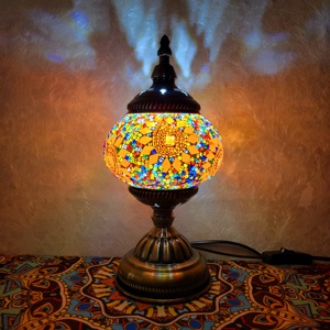 Tiffany masa lambası mozaik vitray mavi fas fener masa işıklar dekoratif el yapımı Tiffany aydınlatma - Product Image 1