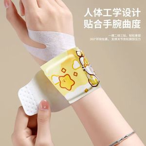 Wrist Warmer Strap Self <b>Heating</b> 360 Degree <b>Wrap</b> For Joint Relief Winter Protection - Product Image 2