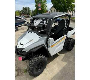 Yamaha <span class=keywords><strong>Wolverine</strong></span> X2 850 R-Spec UTV neuf et propre, modèle 2026 - Product Image 4